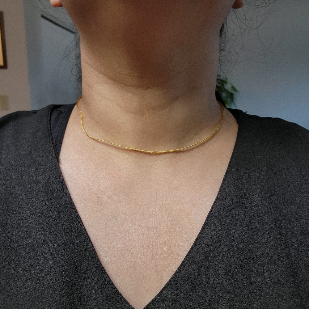 Omega necklace - Picture 4 of 6